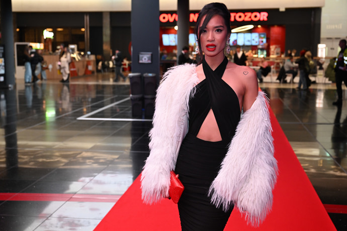 FOTO: Sarah Vu je horká kandidátka na výhru. – stránka 19