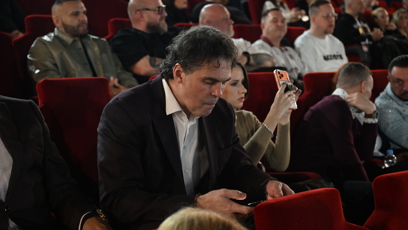 FOTO: Jágr v kině ukázal svou netradiční dietu