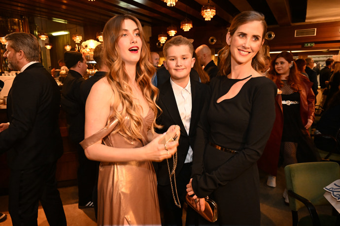 FOTO: Rozvedený pár plánuje trávit Vánoce společně. – stránka 24