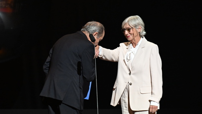 FOTO: Viktor Preiss přivítal na pódiu Danu Syslovou.