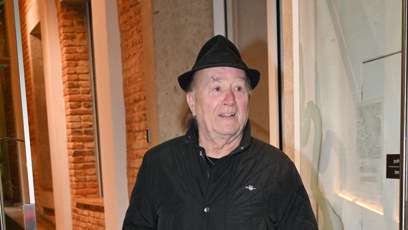 FOTO: Petr Janda přišel v černé.