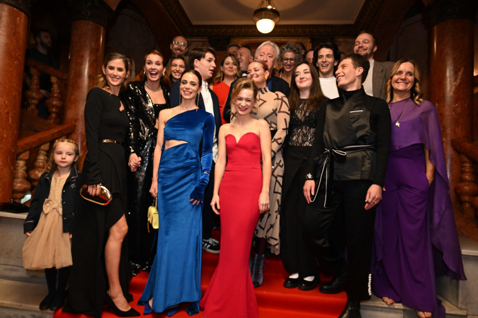 FOTO: Obsazení filmu Milion. – stránka 2