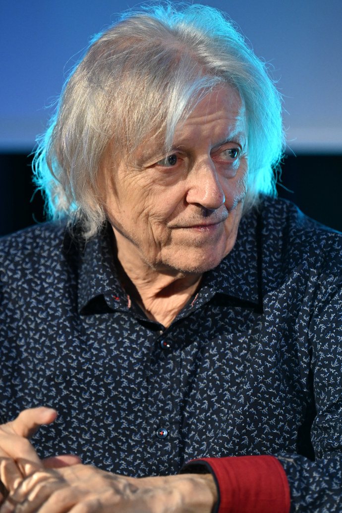 FOTO: Václav Neckář se na Vánoce už moc těší. – stránka 5