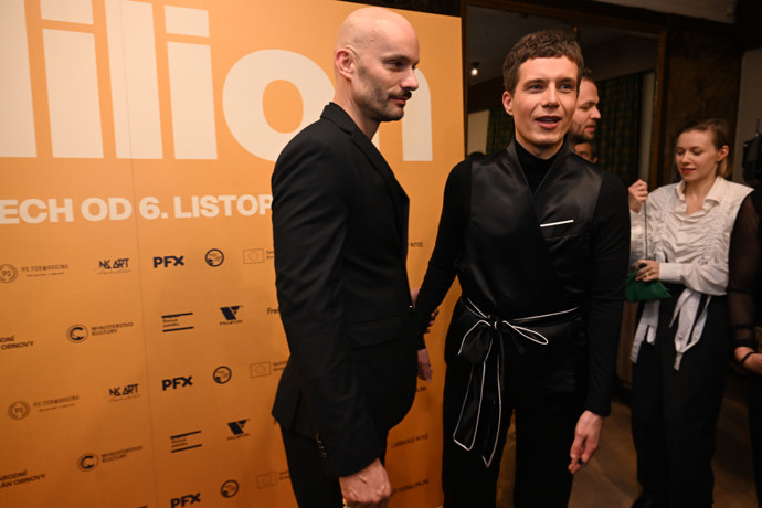 FOTO: Daniel Krejčík vyvedl svého partnera. – stránka 33