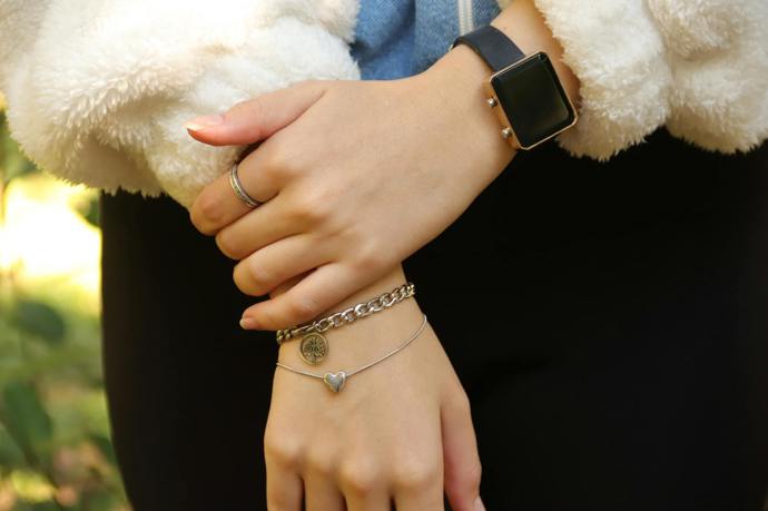 Foto k tématu šperky