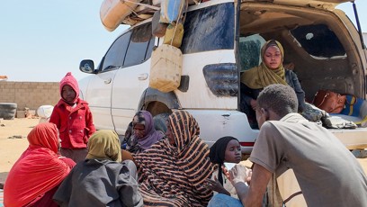 FOTO: Mnoho Súdánců se snaží uprchnout před vražděním.