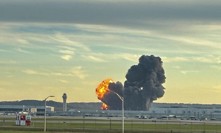 Snímek po nárazu letadla do země.