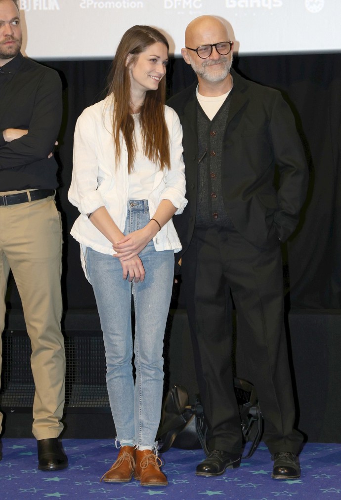 FOTO: Hynek Čermák s expartnerkou Veronikou na premiéře filmu Neporazitelní. – stránka 2