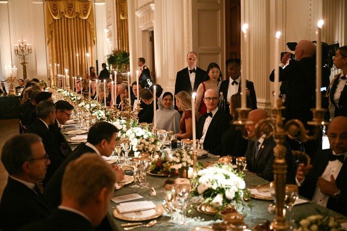 FOTO: Okázalá recepce v Bílém domě. – stránka 1