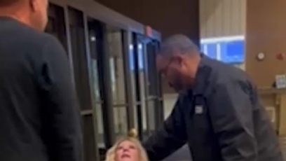 FOTO: Herečku Taru Reid měl údajně někdo zdrogovat.