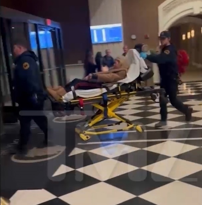 FOTO: Musela ji odvést záchranka do nemocnice. – stránka 1