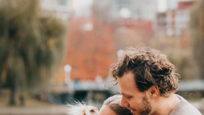 FOTO: David Pastrňák s manželkou a dcerou Freyou Ivy.