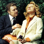 ...a režiséra během natáčení tohoto snímku stihl infarkt (na foto Lubomír Lipský a Iva Janžurová).