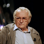 Jiří Sovák zažil během své bohaté herecké kariéry nejednu veselou historku. Několik z nich se váže i k jeho kolegovi Vladimíru Menšíkovi, se kterým excelovali v seriálu Chalupáři. Ten slaví 50 let od premiéry a zhlédnout ho můžete na iVysílání ČT.