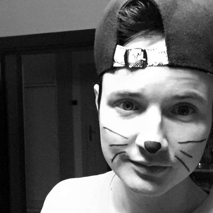 FOTO: Ondy Mikula nový partner Shopaholicadel. – stránka 25