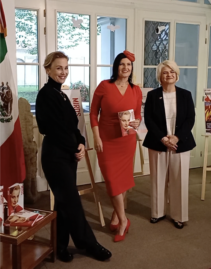 FOTO: Vlastina Svátková a Libka Safr na představení nové knihy o Miroslavě Stern. – stránka 1