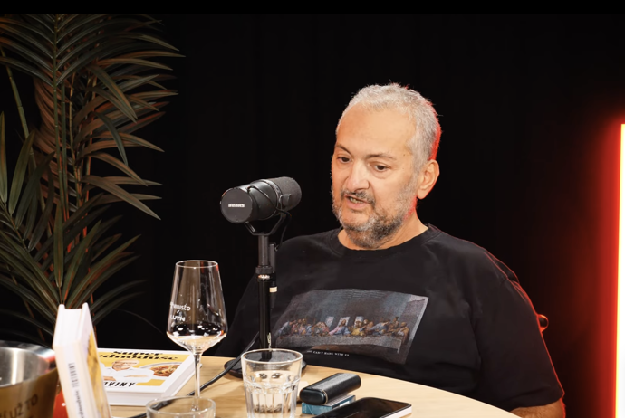 FOTO: Patrik Hezucký se změnil k nepoznání. – stránka 388