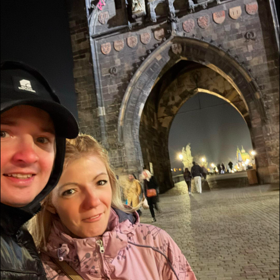 Dvojice působla zamilovaně.