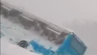 FOTO: Druhý spadl do škarpy