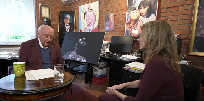 FOTO: Felix Slováček otevřel svou 13. komnatu. – stránka 9