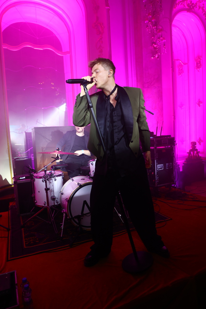 FOTO: Adam Mišík to rozjel. – stránka 3