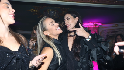 FOTO: Barbora Mlejnková s Kristýnou Schickovou.