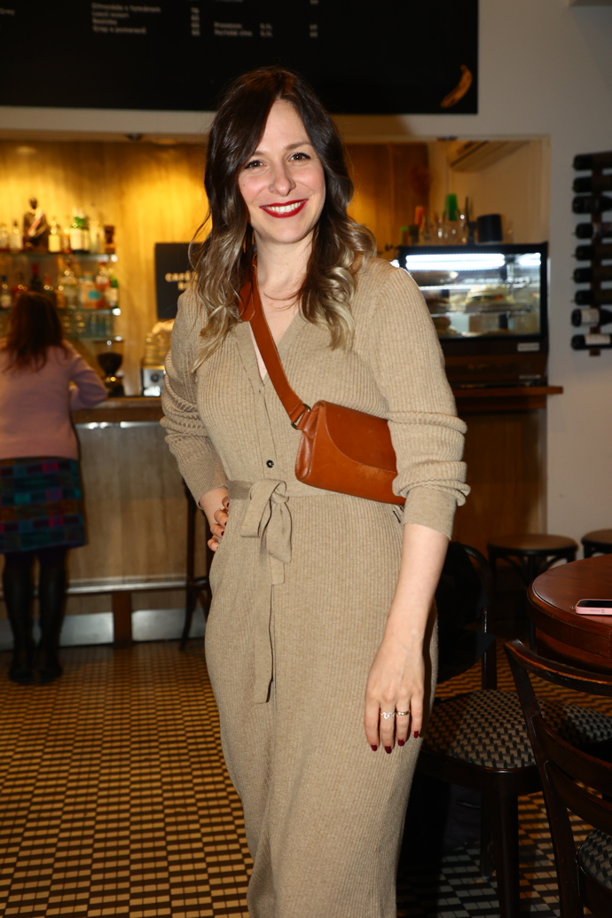 FOTO: Veronika Khek Kubařová vynesla elegantní model. – stránka 9