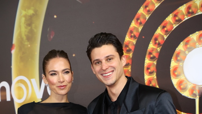 FOTO: Andrea Bezděková a Sebastian dorazili v černém.