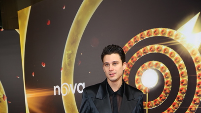 FOTO: Sebastian oblékl oversize oblek.