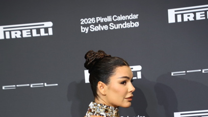 FOTO: Na odhalení nového kalendáře Pirelli se to hemžilo slavnými kráskami.