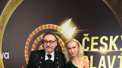 FOTO: Marian Vojtko po boku své půvabné partnerky.