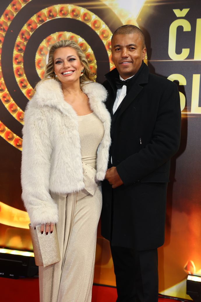FOTO: Legendární duo Lucie Borhyová a Rey Koranteng. – stránka 17