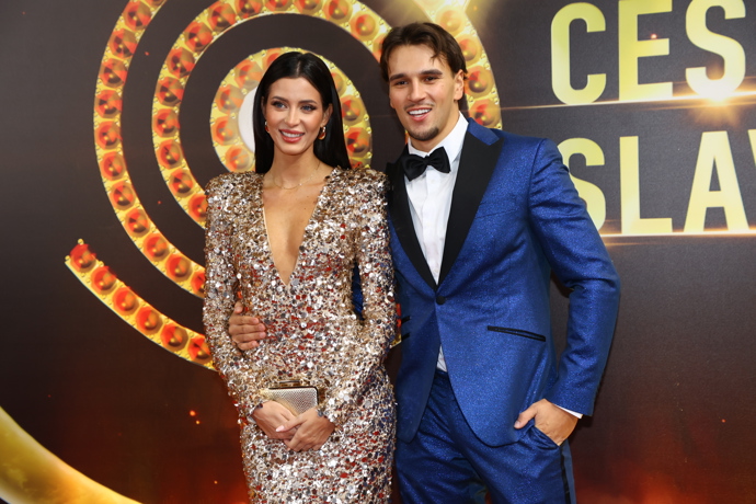 FOTO: Honza Michálek se svou partnerkou Patricií. – stránka 3