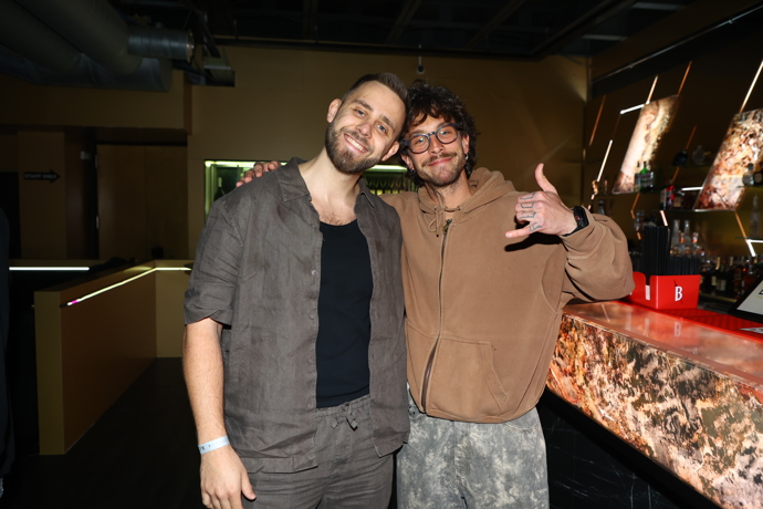 FOTO: Vincent Navrátil a Daniel Pavliš. – stránka 59