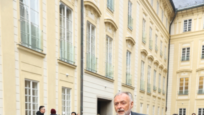FOTO: Na Pražský hrad již dorazila i herečka Jiřina Bohdalová.