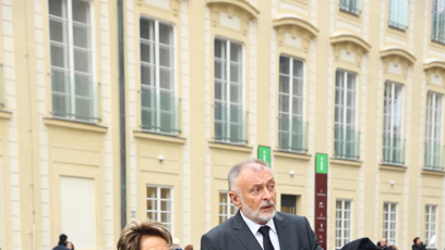 FOTO: Herečka Jiřina Bohdalová dorazila na poslední rozloučení s Dominikem Dukou.