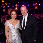 Společnost mu dělala kolegyně Kateřina Kněžíková, manželka operního pěvce Adama Plachetky a jedna ze SuperWoman podle magazínu Lifee.cz.