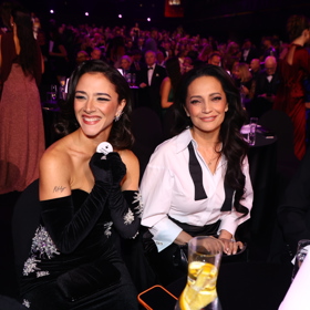 Eva Burešová usedla vedle Lucie Bílé.