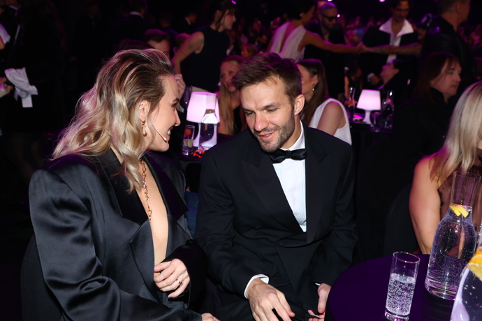 FOTO: Tereza Ramba s manželem. – stránka 13