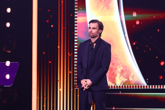 FOTO: Moderátor Leoš Mareš měl úvodní slovo. – stránka 150