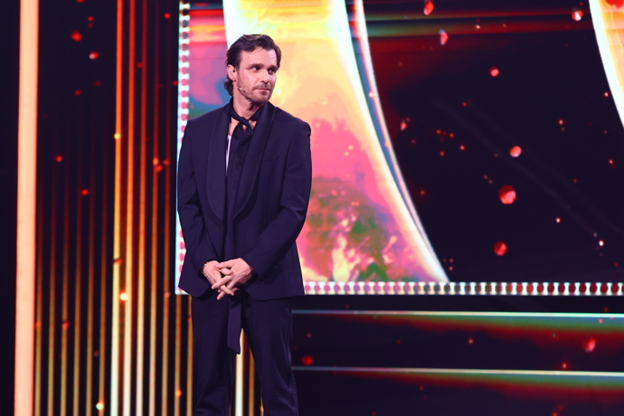 FOTO: Moderátor Leoš Mareš měl úvodní slovo. – stránka 149