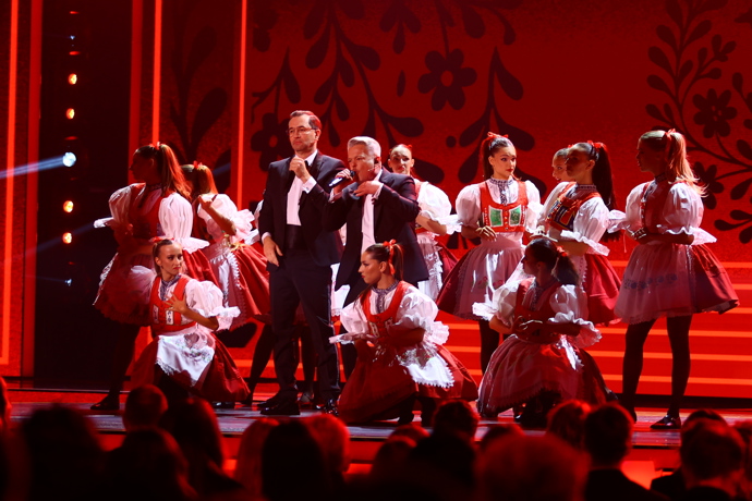 FOTO: Aleš Háma a Ondra Sokol to na začátek rozjeli. – stránka 22