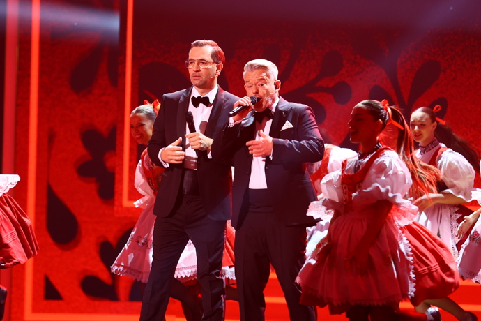 FOTO: Aleš Háma a Ondra Sokol to na začátek rozjeli. – stránka 20