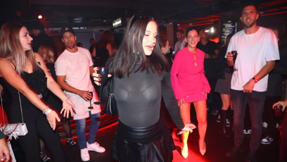 FOTO: Simona Galková nesměla na parketě chybět.