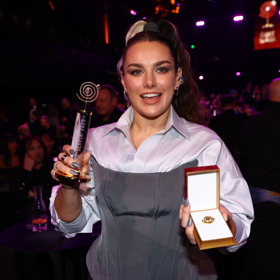 Zatímco v anketě Český slavík pravidelně drtí konkurenci, u akademiků tentokrát tvrdě narazila.