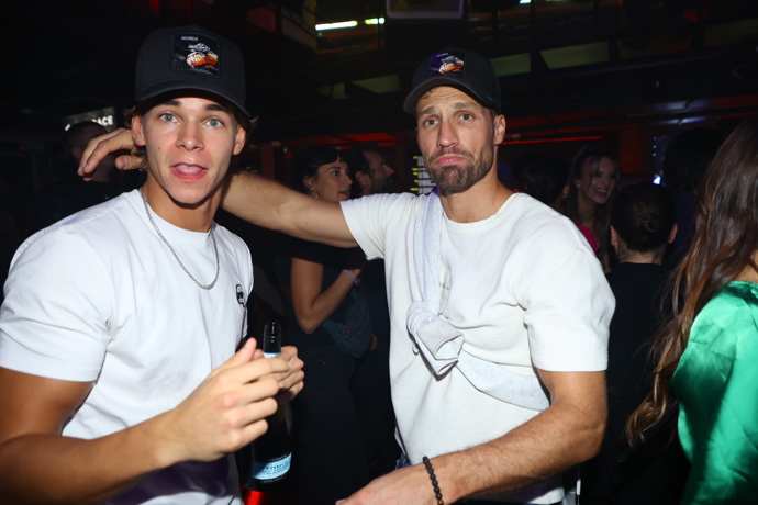 FOTO: Daniel Štefan a Dany Zedníček zapařili. – stránka 16