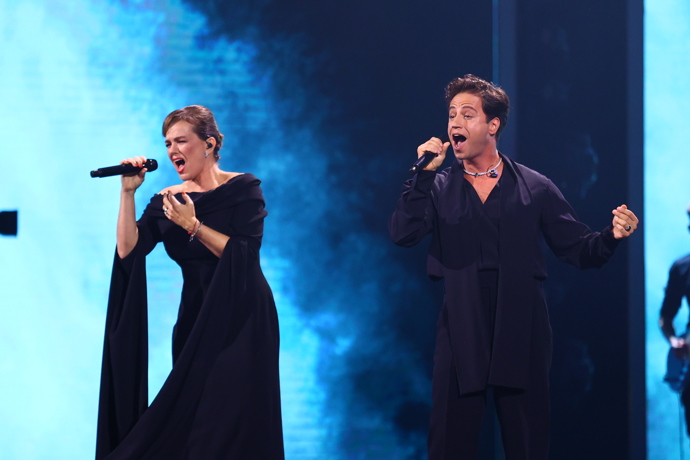 FOTO: Milan Peroutka zpíval z plných plic. – stránka 42