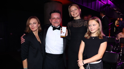 FOTO: Michal Malátný s rodinou.