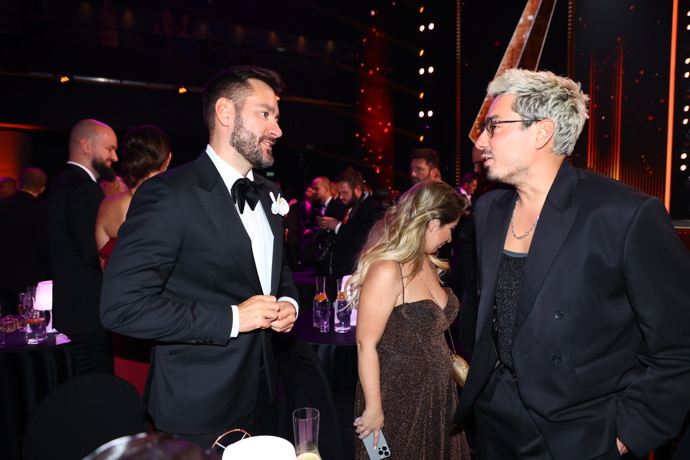 FOTO: Marek Ztracený si popovídal s Miraiem. – stránka 6