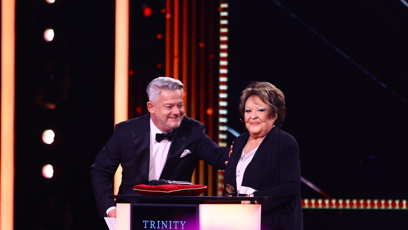 FOTO: Jiřina Bohdalová předávala cenu.